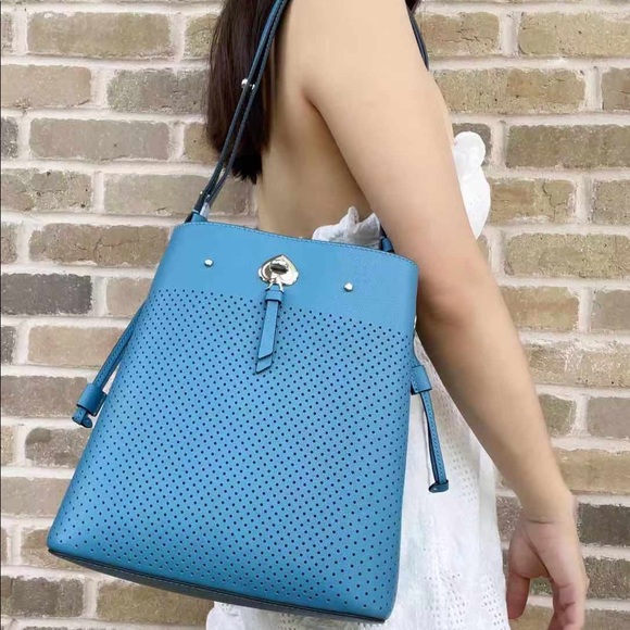 kate spade Handbags - NWT Kate Spade ♠️ Shoulder Bag